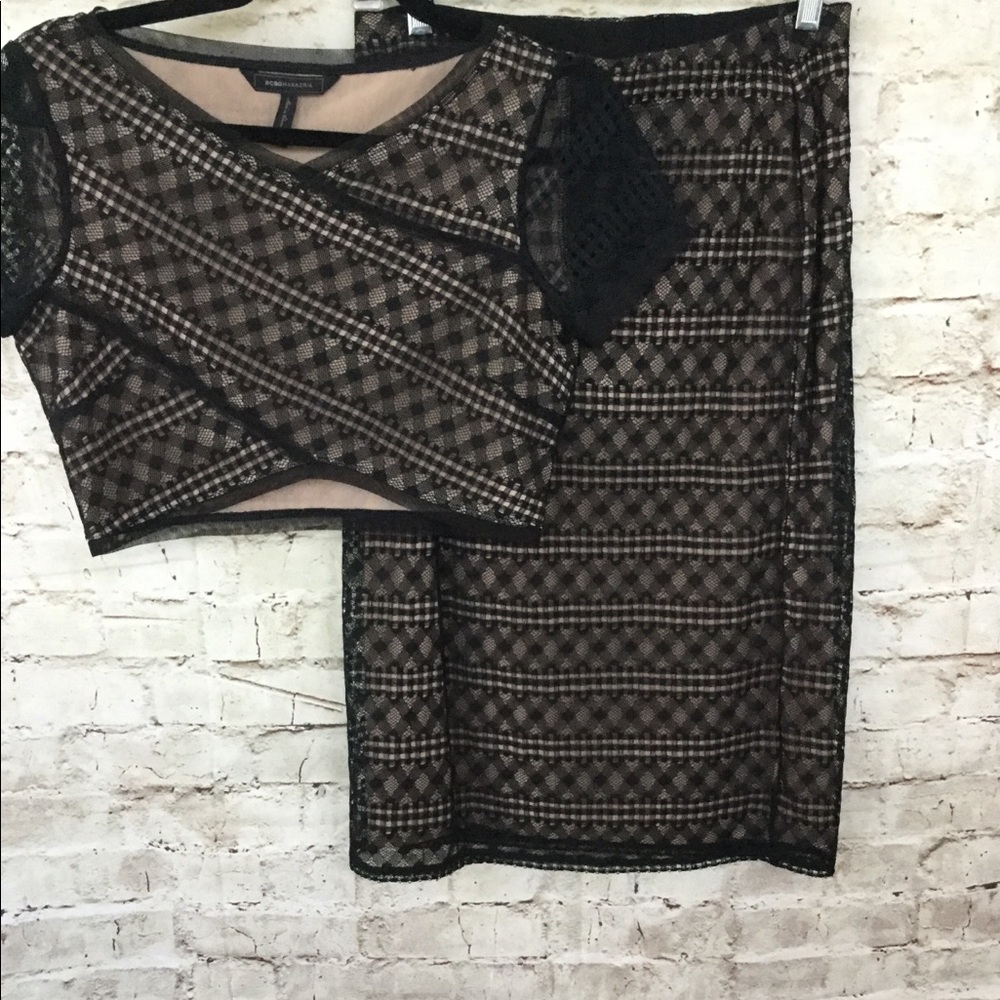 BCBGMAXAZARIA size small top and skirt set